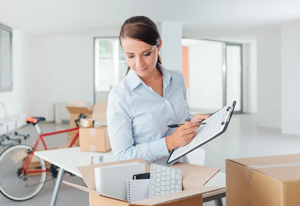 Simplifying Your Upcoming Move With the Appropriate Moving Checklist