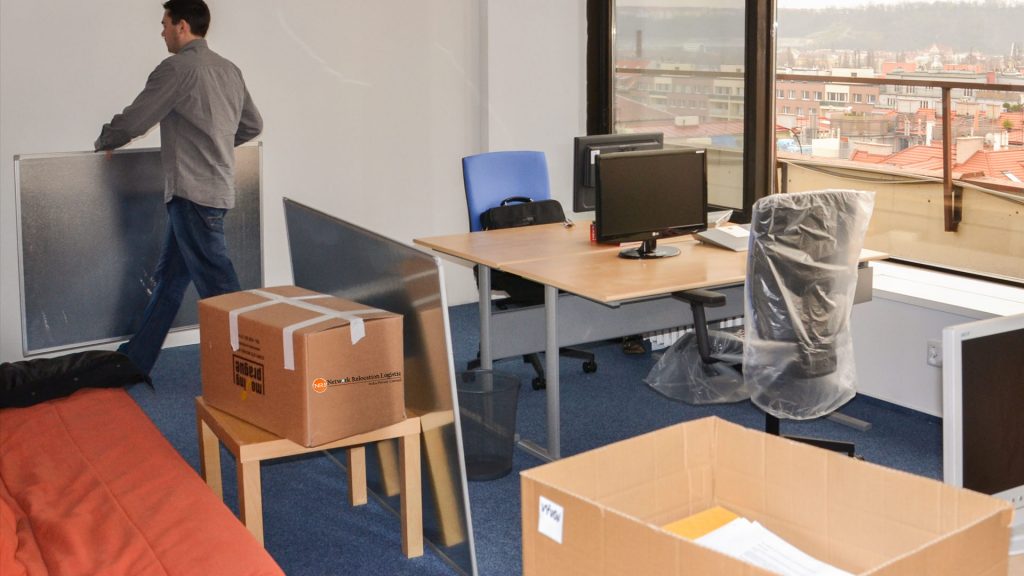 7 Tips for a Successful Office Move
