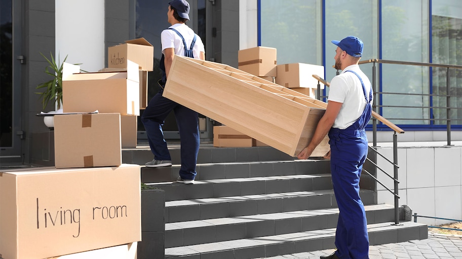 HOW TO MOVE LARGE ITEMS WITH EASE HIRING PROFESSIONAL MOVERS IN RIYADH