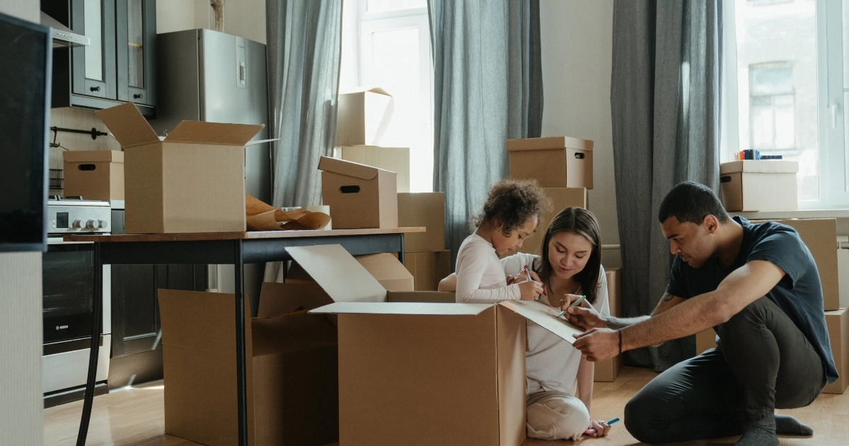 Tips for Efficient and Safe Packing From the Best Movers in Riyadh
