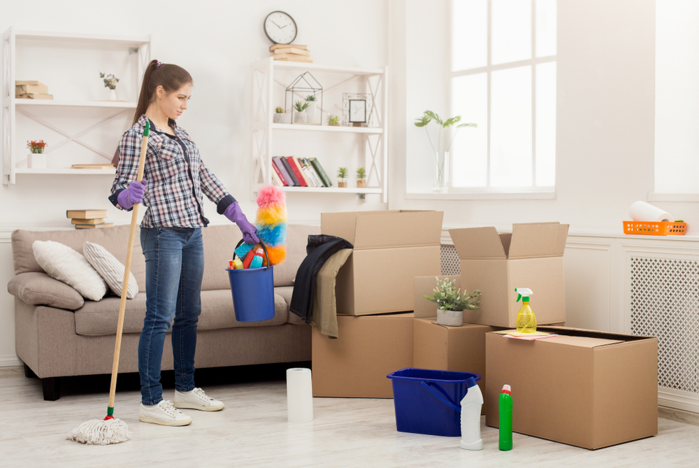 Essential Cleaning Checklist for Moving Out of Your Home